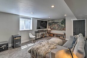 Luxe Glacier Getaway: Walk to Downtown Kalispell!