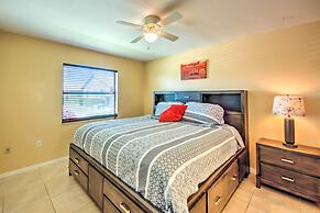 Screened Porch + Pool Access: Cozy Sebring Condo