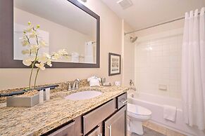 Near Golf & Shopping: Davenport Home w/ Yard