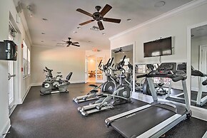 Near Golf & Shopping: Davenport Home w/ Yard