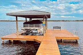 Waterfront Lake Placid Home: Game Room & Dock