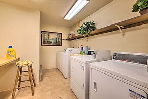 Cozy Studio w/ Balcony, Walk to Brian Head Resort!