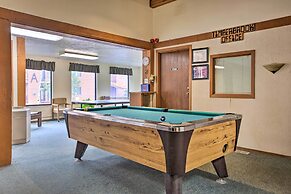 Cozy Studio w/ Balcony, Walk to Brian Head Resort!