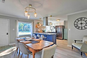 Chic Charleston Home - Half Mile to Park Circle!