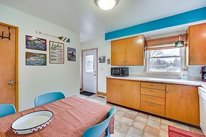 Birchwood Cottage With Red Cedar Lake Access!