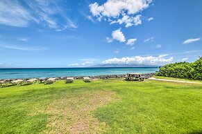 Beachfront Condo: Sunset Views & Pool Access!