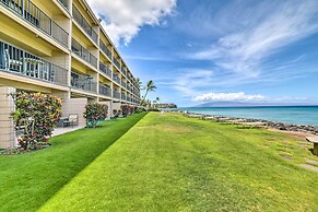 Beachfront Condo: Sunset Views & Pool Access!