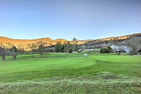 Walk to Ski & Golf: Sugar Mountain Condo!