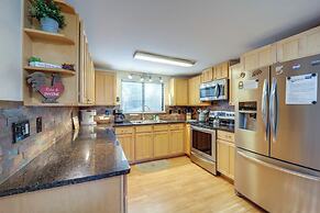 Walk to Ski & Golf: Sugar Mountain Condo!