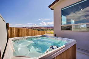 Upscale Moab Townhome w/ Hot Tub: 20 Min to Arches