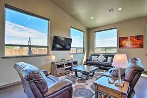 Upscale Moab Townhome w/ Hot Tub: 20 Min to Arches