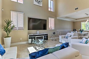 Spacious Miami Retreat w/ Grill, Pool & Dock!