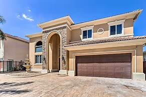 Spacious Miami Retreat w/ Grill, Pool & Dock!
