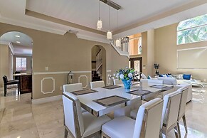 Spacious Miami Retreat w/ Grill, Pool & Dock!