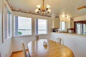 Rustic Coastal Smith River Cottage w/ Ocean Views!