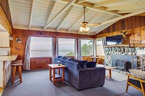 Rustic Coastal Smith River Cottage w/ Ocean Views!