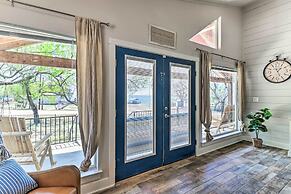 Charming Burnet Cottage w/ Lake View + Porch!