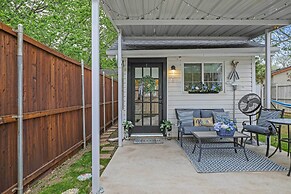1 Mi to Lewisville Lake Fun: Quaint Cottage!