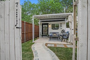 1 Mi to Lewisville Lake Fun: Quaint Cottage!