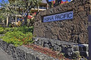 Downtown Kona Condo w/ Pool Access: Walk to Beach!