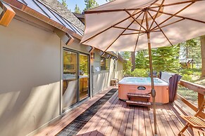 2 Mi to Skylandia Beach: Tahoe City Home w/ Deck