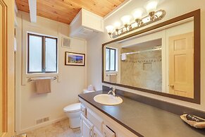 2 Mi to Skylandia Beach: Tahoe City Home w/ Deck