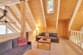 2 Mi to Skylandia Beach: Tahoe City Home w/ Deck