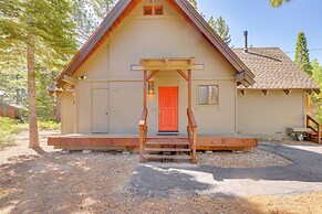 2 Mi to Skylandia Beach: Tahoe City Home w/ Deck