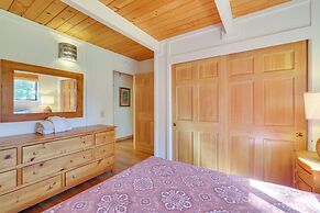 2 Mi to Skylandia Beach: Tahoe City Home w/ Deck