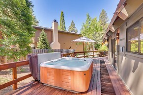 2 Mi to Skylandia Beach: Tahoe City Home w/ Deck