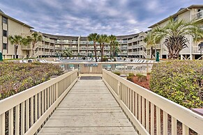 Ocean Views + Pool Access: Hilton Head Getaway