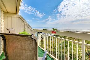 Ocean Views + Pool Access: Hilton Head Getaway