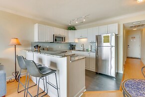 Ocean Views + Pool Access: Hilton Head Getaway