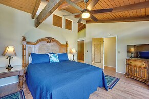 Kailua-kona Coastal Refuge w/ Lanai + Ocean Views!