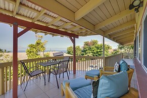Kailua-kona Coastal Refuge w/ Lanai + Ocean Views!
