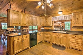Secluded Cabin w/ Spacious Kitchen & Dining Area!