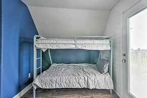 2 Blocks to Gulf: Surfside Beach Family Home!