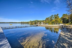 New London Cottage w/ Grill, Lake & Beach Access