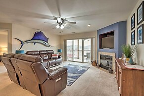 Community Pool & Dock: Lake of the Ozarks Condo!