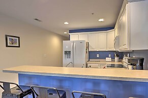 Community Pool & Dock: Lake of the Ozarks Condo!