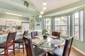 Kissimmee Condo w/ Private Porch < 7 Mi to Disney!