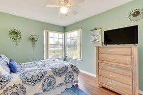 Kissimmee Condo w/ Private Porch < 7 Mi to Disney!