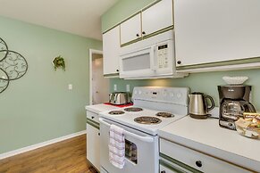 Kissimmee Condo w/ Private Porch < 7 Mi to Disney!