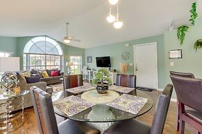 Kissimmee Condo w/ Private Porch < 7 Mi to Disney!