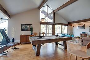 Chic Boulder Mountain Home w/ Hot Tub + Views