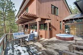 Chic Boulder Mountain Home w/ Hot Tub + Views