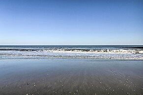 Oceanfront Oasis w/ Deck and Resort Beach Access!