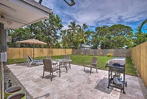 Tasteful Home w/ Patio + Grill < 2 Mi to Beach!