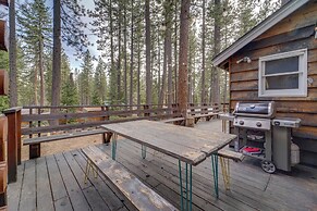 Boutique + Artsy Log Cabin in North Lake Tahoe!