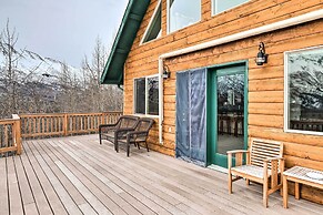 Alaskan Mountain Gem With Private Hot Tub & Gym!